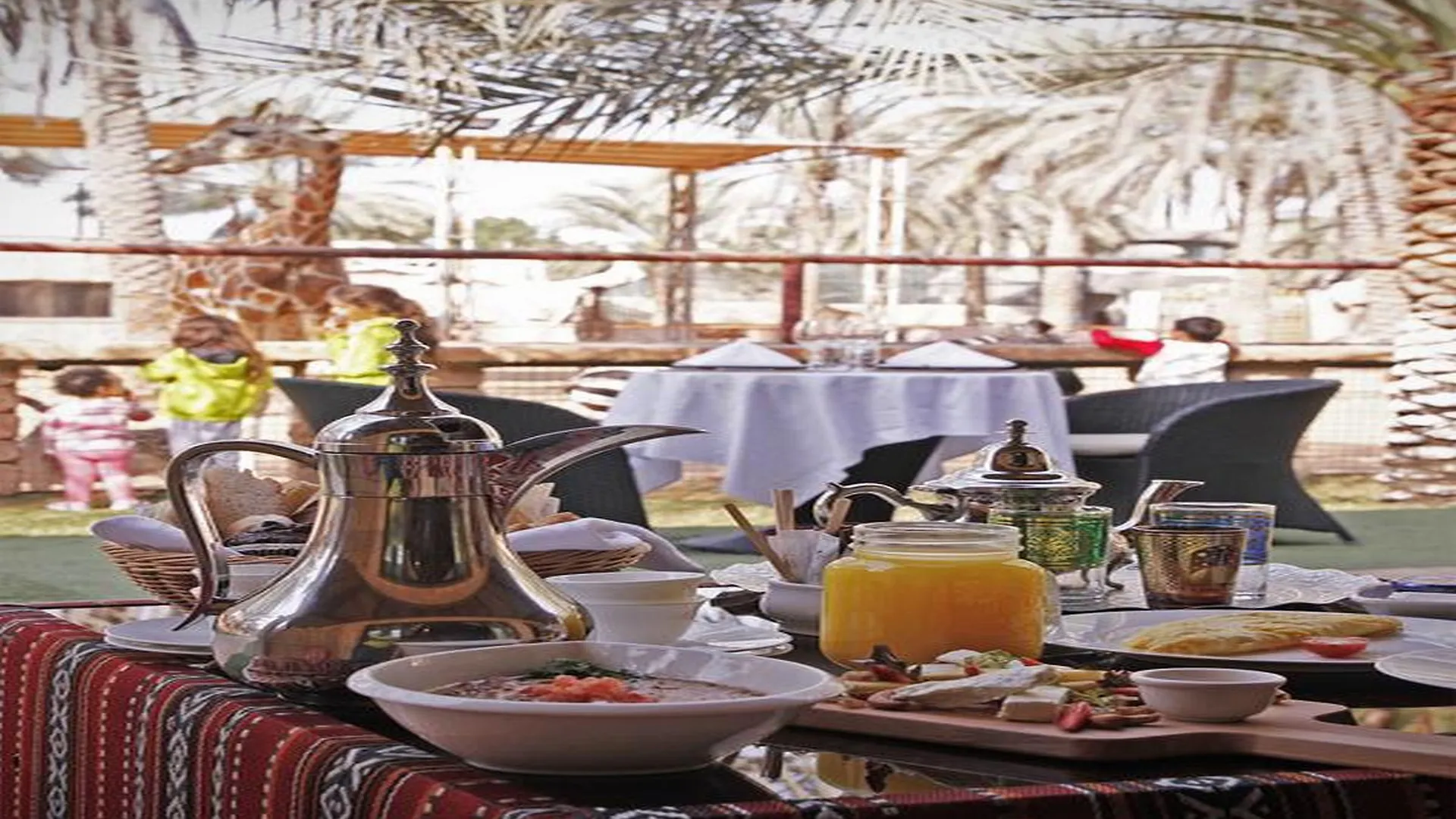 אבו דאבי Emirates Park Resort