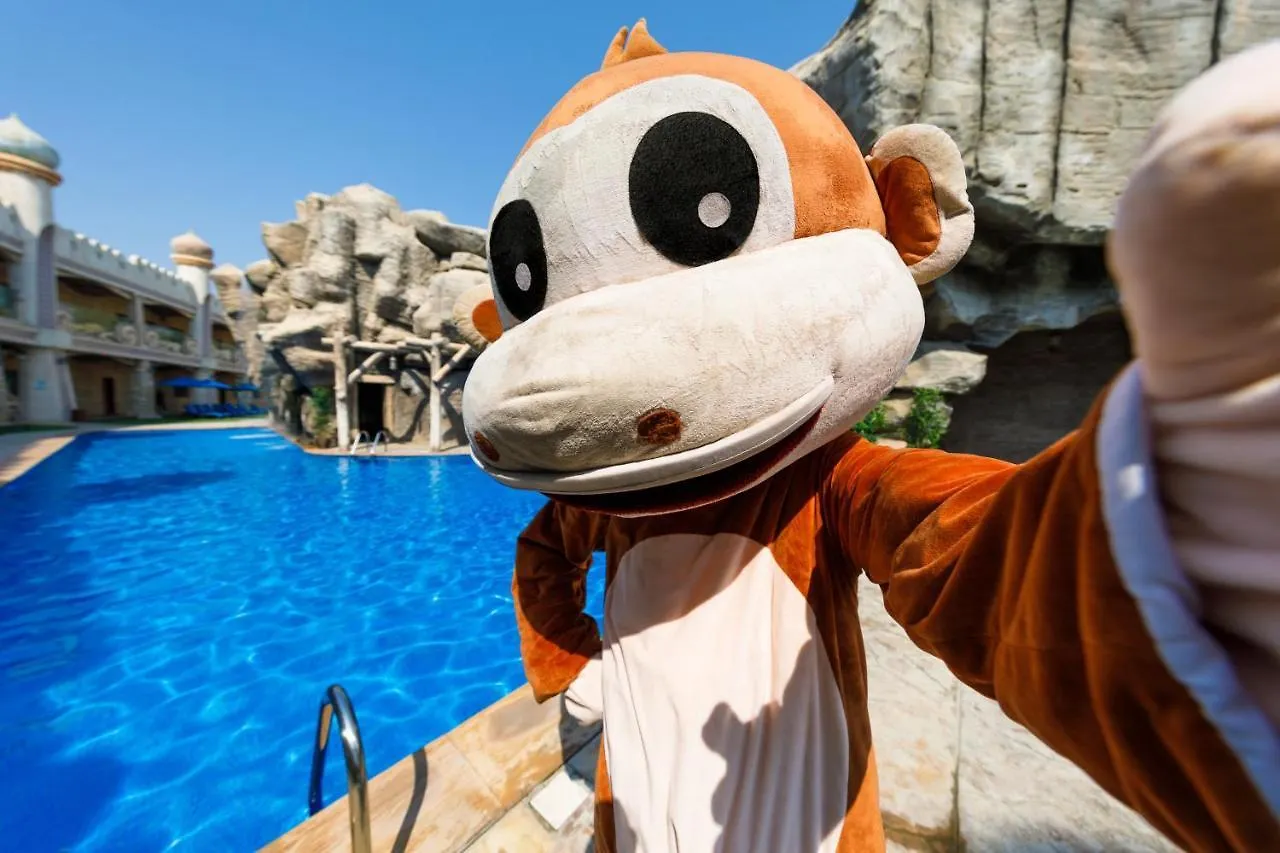 אבו דאבי Emirates Park Resort 3*, אבו דאבי